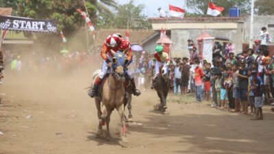 Keberadaan Olahraga Pacuan Kuda Diharapkan Dongkrak Ekonomi Garut