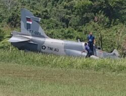 Pesawat Tempur Hawk TNI AU Tergelincir di Lanud Roesmin Nurjadin