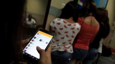 Layanan Prostitusi, Anak Perempuan, Prostitusi Daring