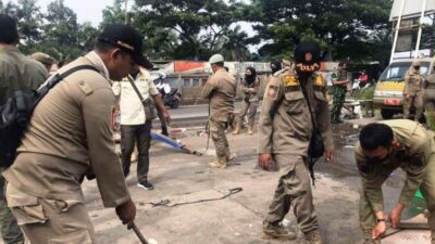 Bangunan Semi Permanen di Lahan Pemprov DKI Ditertibkan