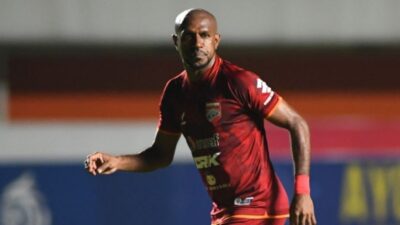 Tertegradasi ke Liga 2, Persipura Ingin Boaz Solossa Kembali
