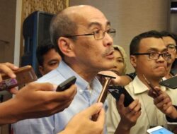 Ekonom Minta Pemerintah Juga Beri BLT ke Kelompok Kelas Menegah Retan