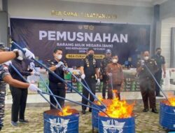 Barang Sitaan KPPBC Bengkalis Senilai Rp3,49 Miliar Dimusnahkan