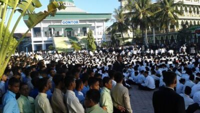 Basarah Tolak Tegas Upaya Pembubaran Ponpes Modern Gontor