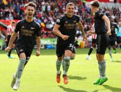 Bantai Brentford 3-0, Arsenal Kembali ke Puncak Klasemen