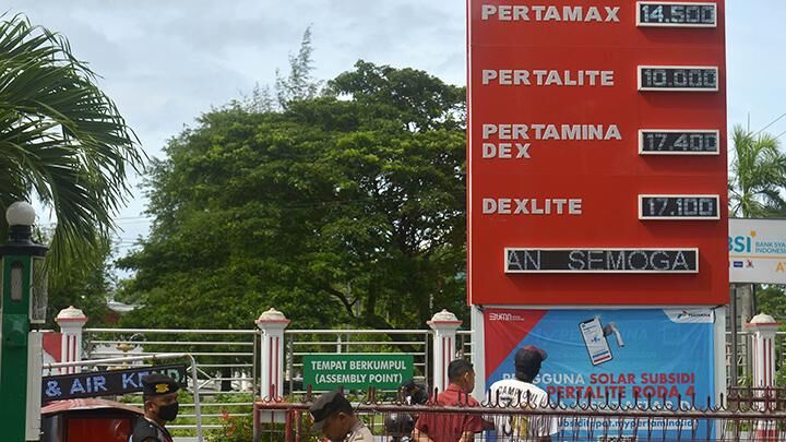 Harga BBM, Turunkan Harga BBM, Indonesia dan Malaysia, Subsidi pada Distribusi, bbm