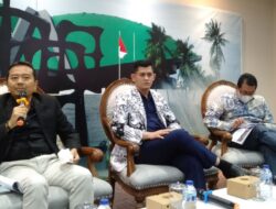 Syaiful Huda Desak Kemendikbud untuk Tak Hapus Tunjangan Guru di RUU Sisdiknas