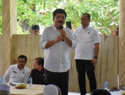 Menteri Hadi Tjahjanto Datangi Rumah Keluarga Prajurit TNI AU yang Gugur