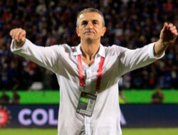 Milo Puji Anak-anak Persis Solo Karena Mampu Singkirkan Persib Bandung dari Semi Final Piala Presiden 2024