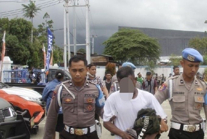 Polisi Gadungan