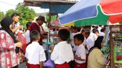 Pemprov DKI Kaji Usulan Buat Sekolah Negeri dan Swasta Gratis