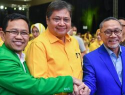 Airlangga ke Jokowi: Terima Kasih Telah Beri Kesempatan Ketum Parpol KIB “Magang” di Kabinet