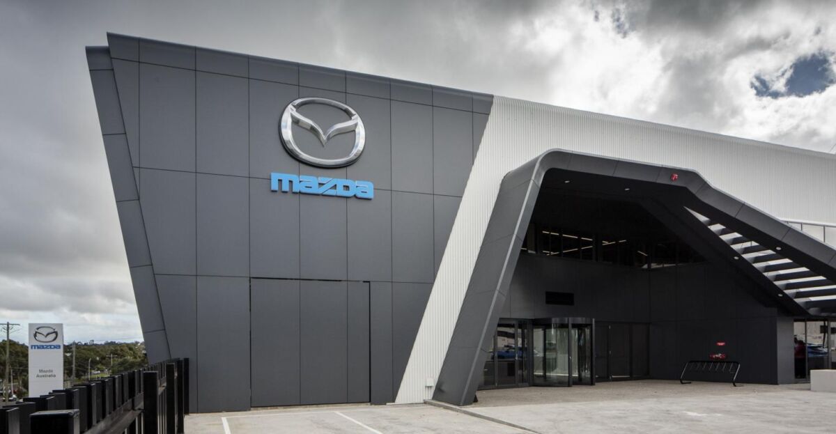 Begini Alasan Mazda soal Mobil Listriknya Hanya Mencapai 200 KM