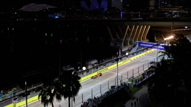 KUALIFIKASI FORMULA 1 - Ungguli Perez dan Hamilton, Leclerc Pole Position GP Singapura