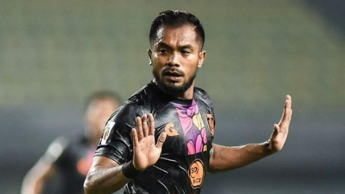 LIGA 2 INDONESIA - Zulham Zamrun Mantapkan Posisi Pencetak Gol Terbanyak