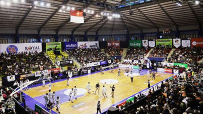 BOLA BASKET - Kandaskan Evos, Satria Muda Juara Grup IBL Indonesia Cup 2022