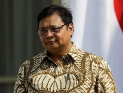 Soal Isu Reshuffle Rabu Pon, Airlangga: Tunggu Saja Besok