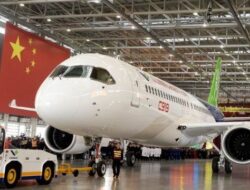 China Klaim 300 Pesawat Komersial Buatannya telah Terjual