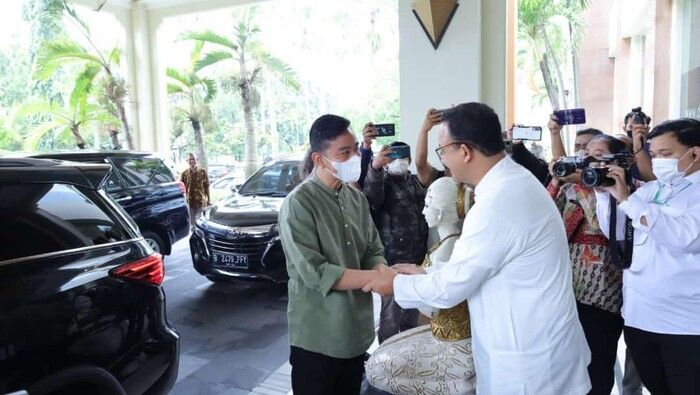 Soal Kunjungan ke Gibran, PDIP Tuding Anies Mau Pecah Belah PDIP