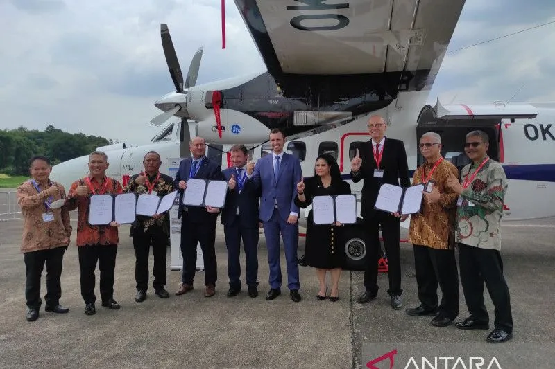 Indonesia Teken Komitmen Pembelian Pesawat L410 Buatan Ceko