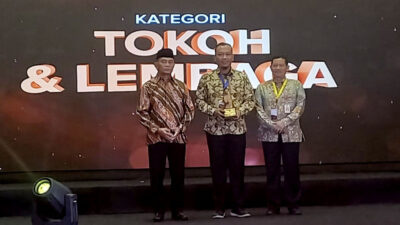 Forum TBM Nasional Raih Anugerah Revolusi Mental 2022