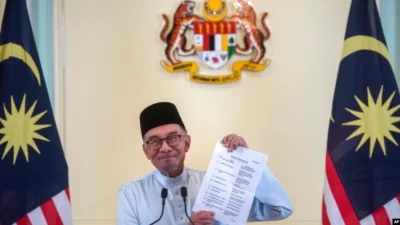 Kian Kokoh Jadi PM Malaysia, Anwar Ibrahim Lolos Mosi Tidak Percaya