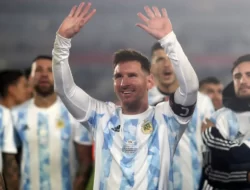 Argentina Lolos ke Semifinal, Messi: Diego Maradona Awasi Kami dari Surga