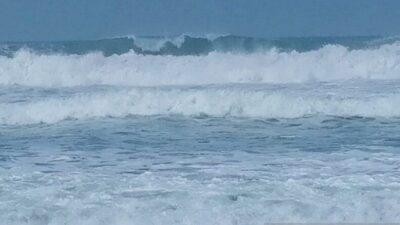 BMKG Ingatkan Nelayan Waspadai Gelombang Laut Banten yang Berpotensi Capai 4 Meter