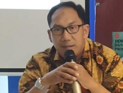 Survei Algoritma: Publik Harap Jokowi Tak Sebut Nama Capres Pilihannya