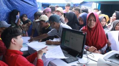 Dukcapil Jaksel Cetak Ratusan Dokumen Pengganti Milik Korban Kebakaran Manggarai