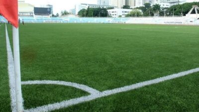 Wajib Menang Lawan Filipina, STY Soroti Rumput Sintetis di Stadion Rizal Memorial