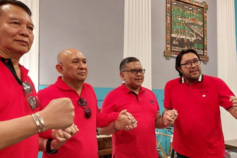 Teten Masduki Resmi Gabung PDIP