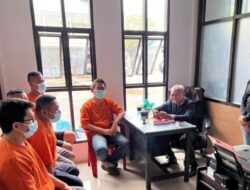 Lima Tersangka Penambang Ilegal di Sultra Diserahkan ke Kejari Konawe