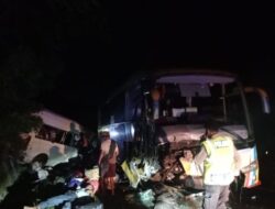 Kecelakaan Maut Bus Surabaya Indah Tewaskan Enam Orang dan Delapan Luka-Luka