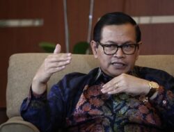 Pramono Anung Bantah Isu Hubungan Jokowi-Megawati Retak