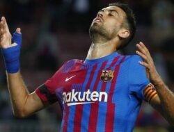 LIGA EUROPA – Sergio Busquets Dipastikan Absen Bela Barcelona Kontra Manchester United