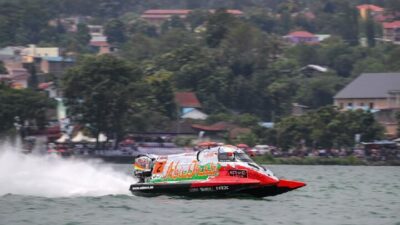 F1 POWERBOAT 2023 - Al-Qemzi Tercepat di Sesi Latihan Bebas