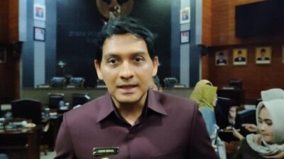 Wagub Jabar Minta Lucky Hakim Tetap Lanjutkan Pengabdian ke Masyarakat Bukan Mengundurkan Diri