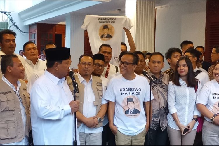 Sambangi Prabowo: Rombongan JoMan Pakai Baju Prabowo Mania 08