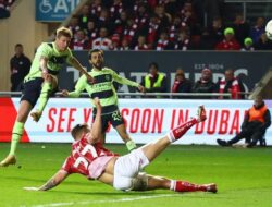 PIALA FA: Cukur Bristol 3-0, Man City ke Perempat Final