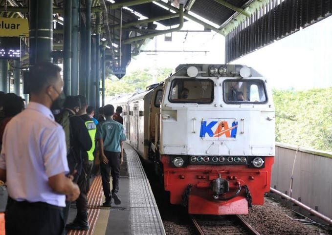 Daop 2 Bandung, Semarang-Solo, KAI