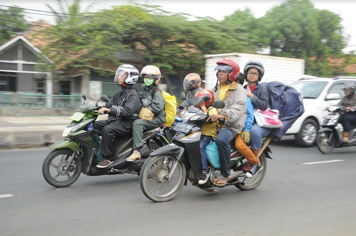 Mudik, Dokter Spesialis, Angkutan Umum