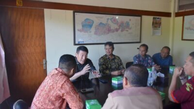 Investor Korea Tertarik Investasi dalam Bidang PLTS di NTB