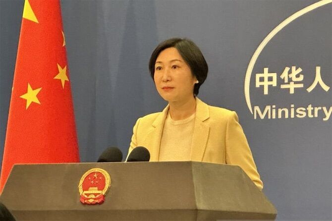 China Sesalkan Sanksi Uni Eropa dan Inggris terhadap Rusia