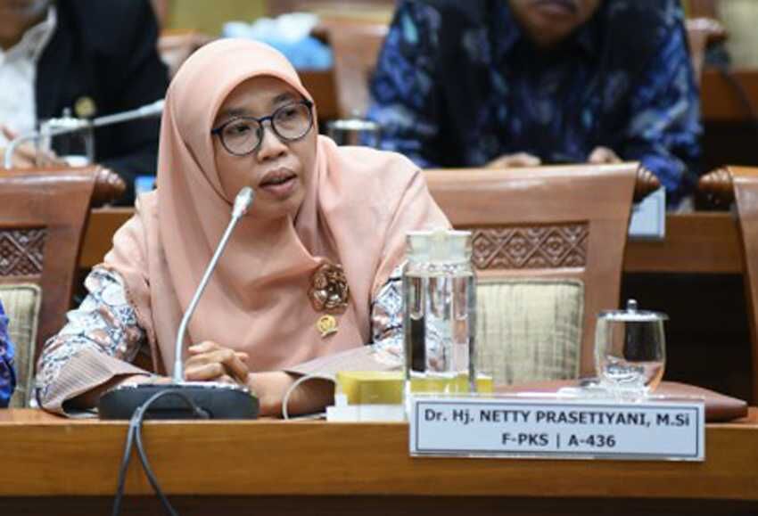 DPR Minta BPOM Tingkatkan Pengawasan Peredaran Takjil dan Makanan Olahan