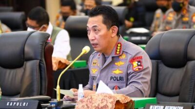 Kapolri Minta Pemudik Tak Istirahat di Bahu Jalan Tol
