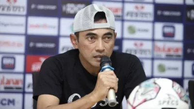LIGA 1 INDONESIA – Hadapi Musim Depan, PSS Sleman Tengah Bernegosiasi dengan Calon Pelatih Anyar