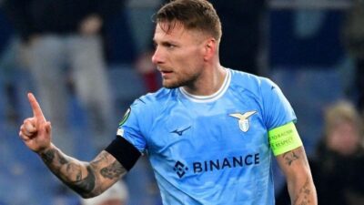 LIGA ITALIA — Kecelakaan Mobil di Roma, Striker Lazio Immobile Alami Retak Tulang Rusuk