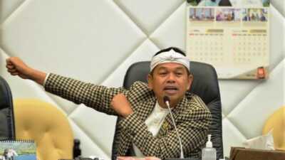 Gubernur Jawa Barat Terpilih Tolak Mobil Dinas Baru
