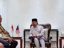 Menhan Prabowo Bertemu PM Anwar Ibrahim